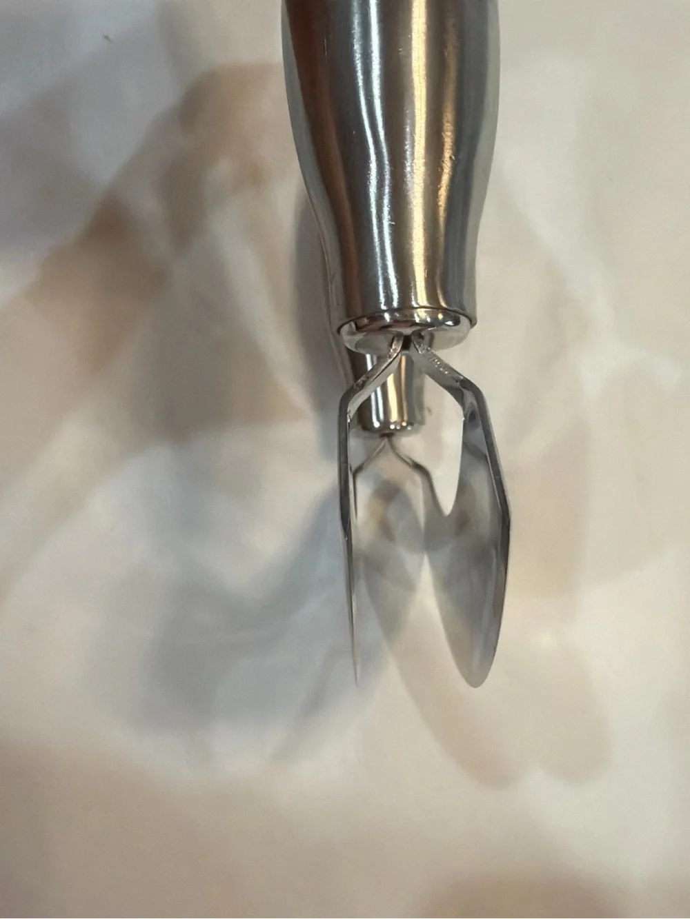 Double-Handled Stainless Steel Herb Rocker Chopper – Silver